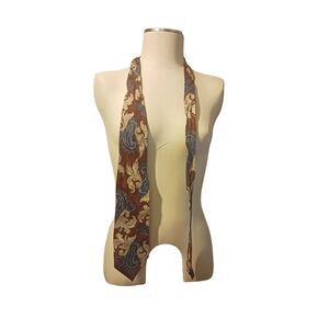 Vintage Oscar Dela Renta made in USA silk tie
